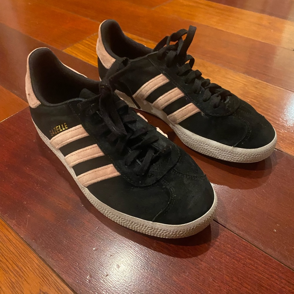 Adidas Gazelle Sneakers